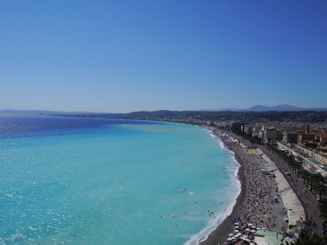 50 shades of blue - Nice
