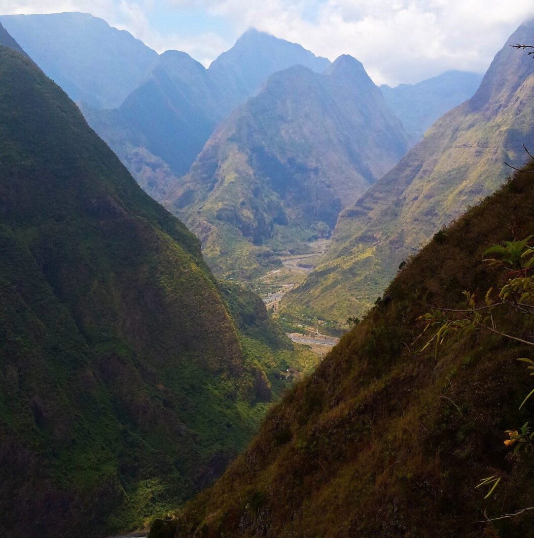 20151018-France-La-Reunion-Mafate-View-river