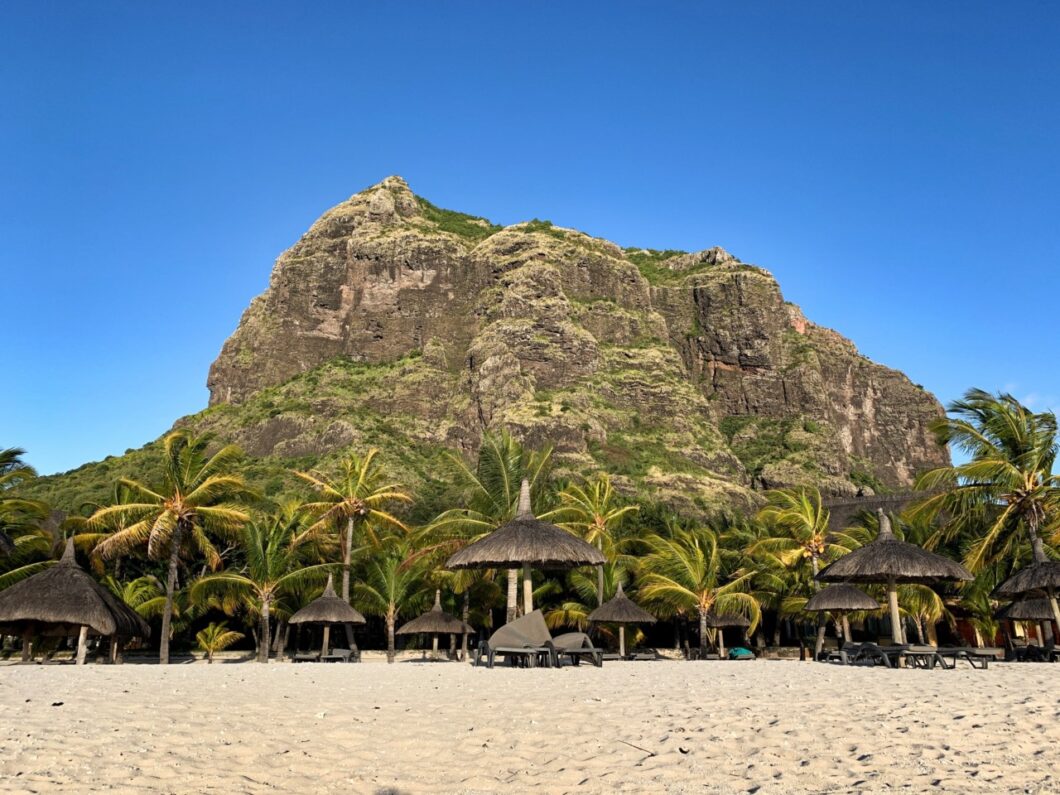 strand mauritius-dinarobin beachcomber resort