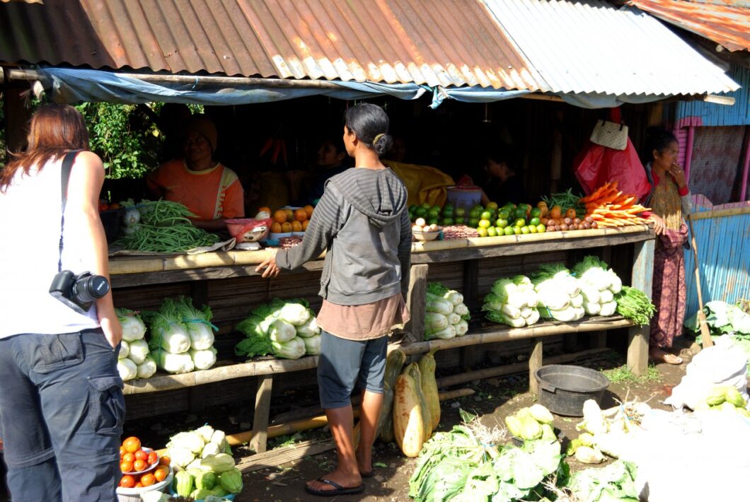 Indonesie-Flores-Nduaria-fruit-markt