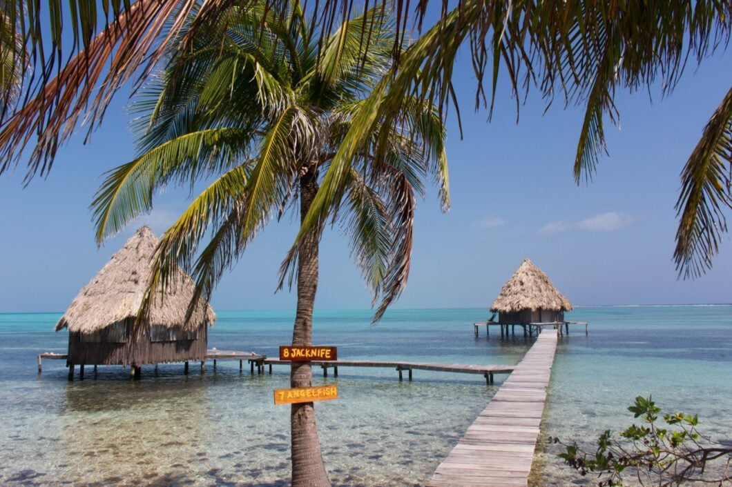 Belize-Overthewatercabins_Glovers