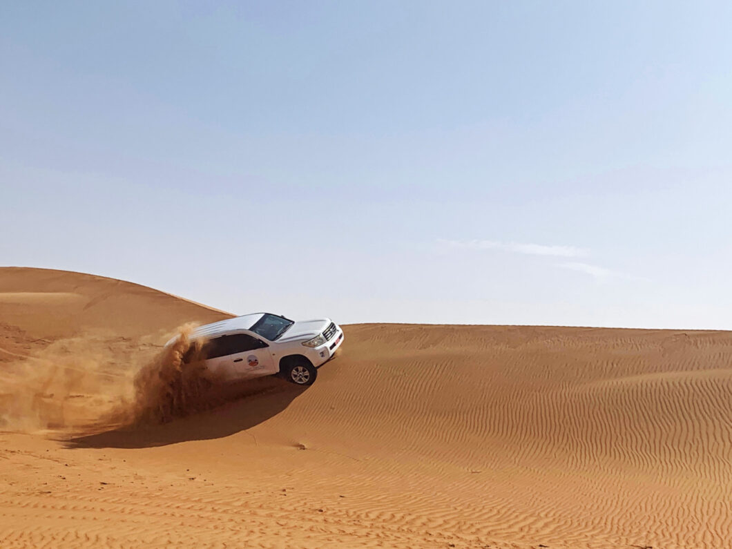 dune-bashing-wahiba-sands-oman-vakantie