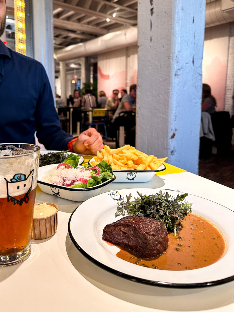 Eten food market antwerpen