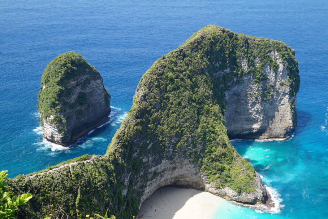Bali-Nusa-Penida-Kelingking-Beach 03.43.35