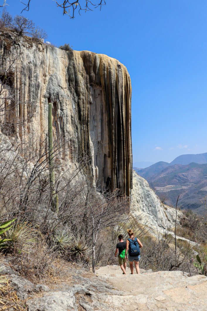 hike hierve el agua