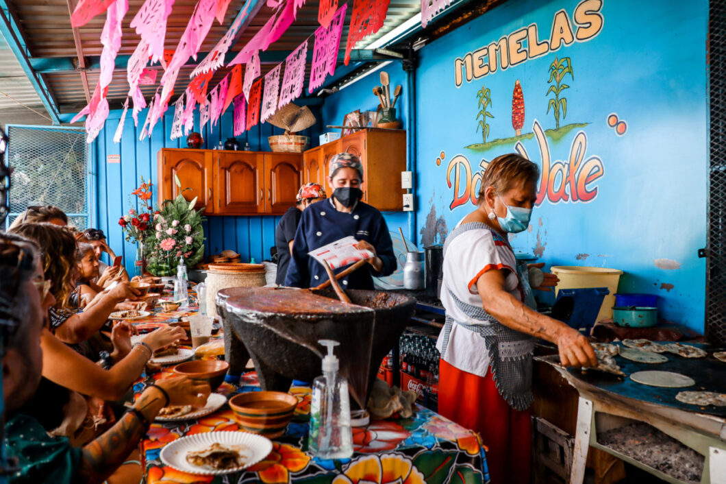 memelas dona vale oaxaca mexico