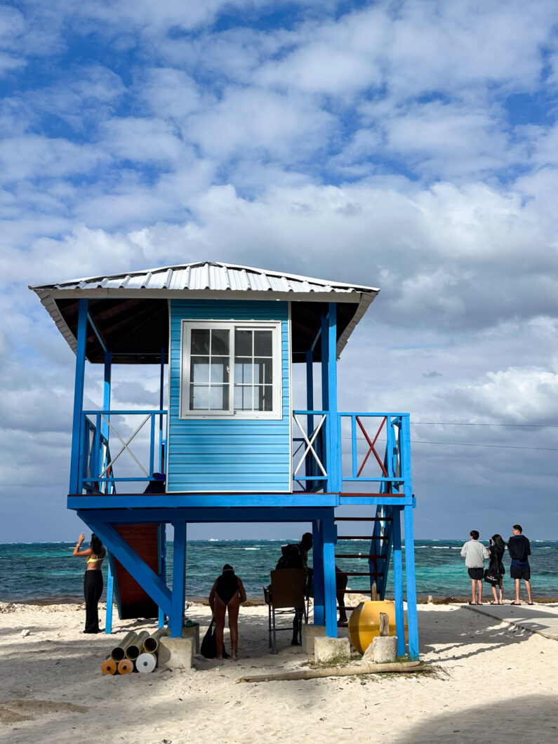 main beach san andres, strandwacht
