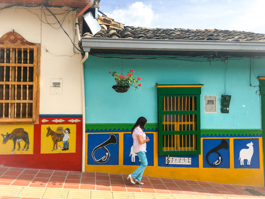 tips colombia, guatape