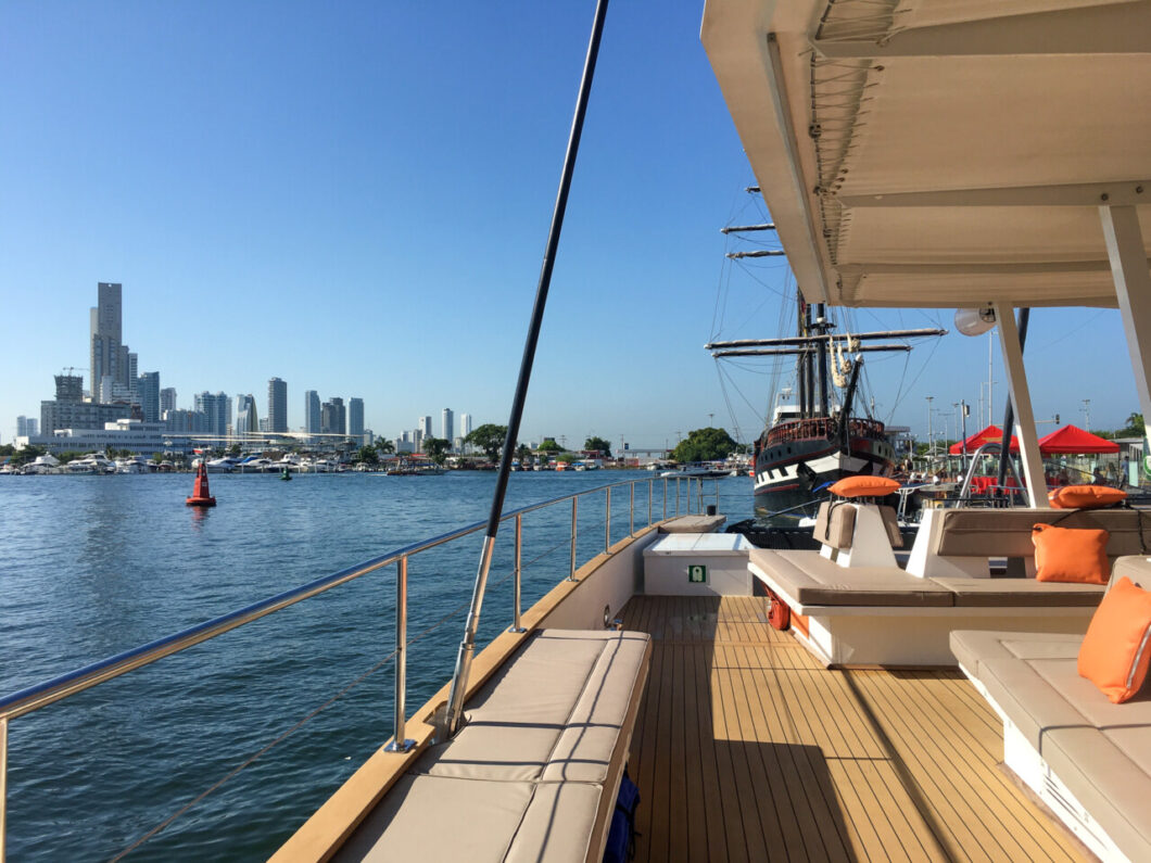 zeilen cartagena colombia