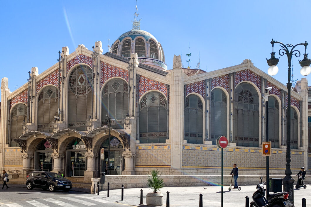 doen in valencia, bezoek mercat central