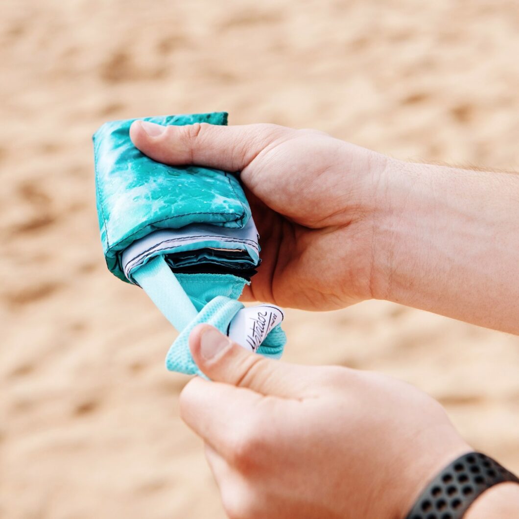 pocket-blanket-ocean-matador
