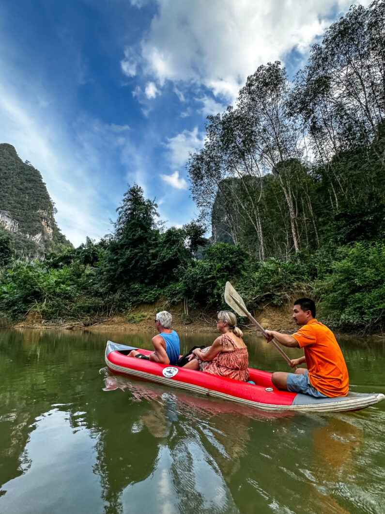kajakken khao sok rivier
