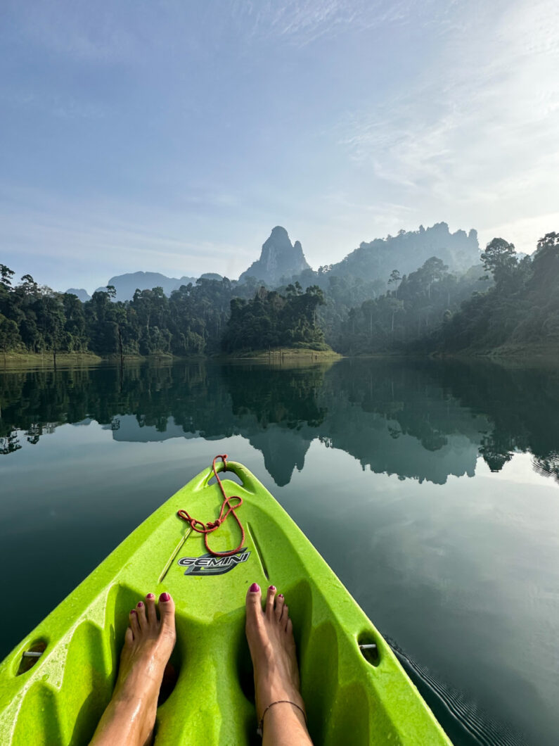 kayakken rachaprapha lake thailand