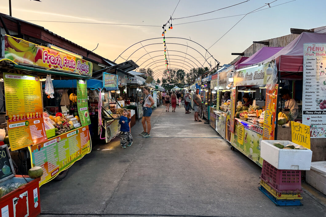 Night market walking street Koh Lanta 2