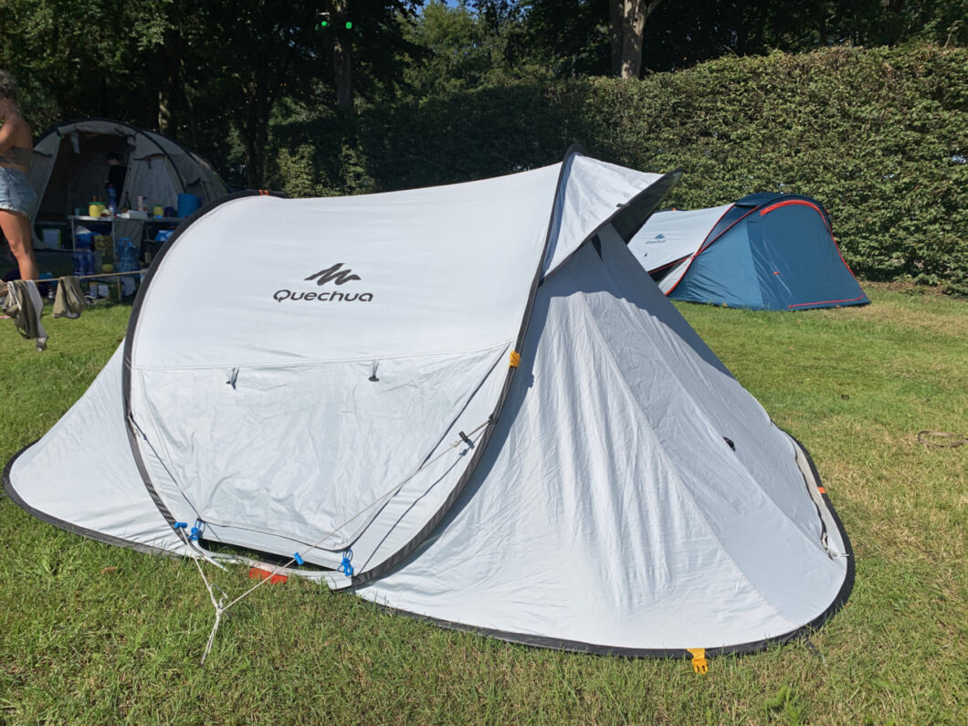 quechua 2 seconds tent getest