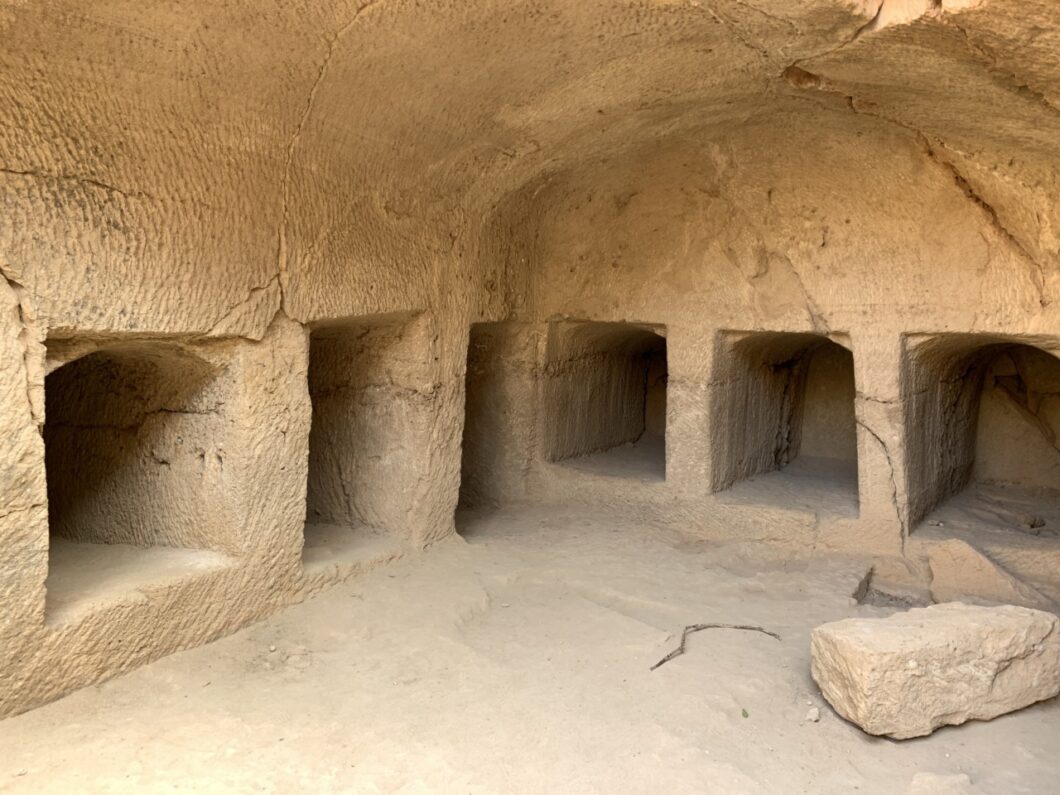 tombs of the kings