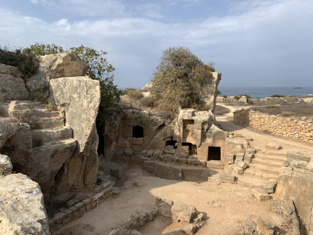 tombs of the kings bezienswaardigheden paphos