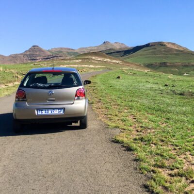 met de auto op vakantie
