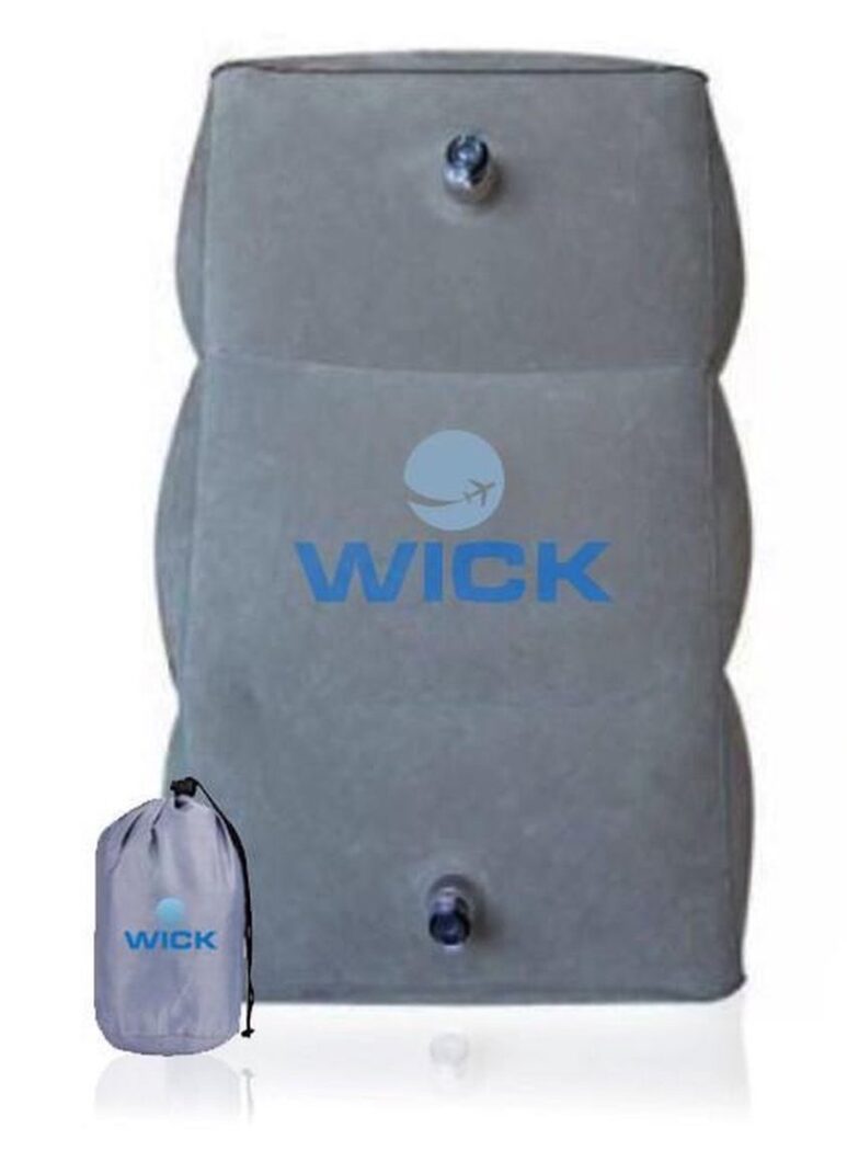 wick-air-voetensteun-vliegtuig