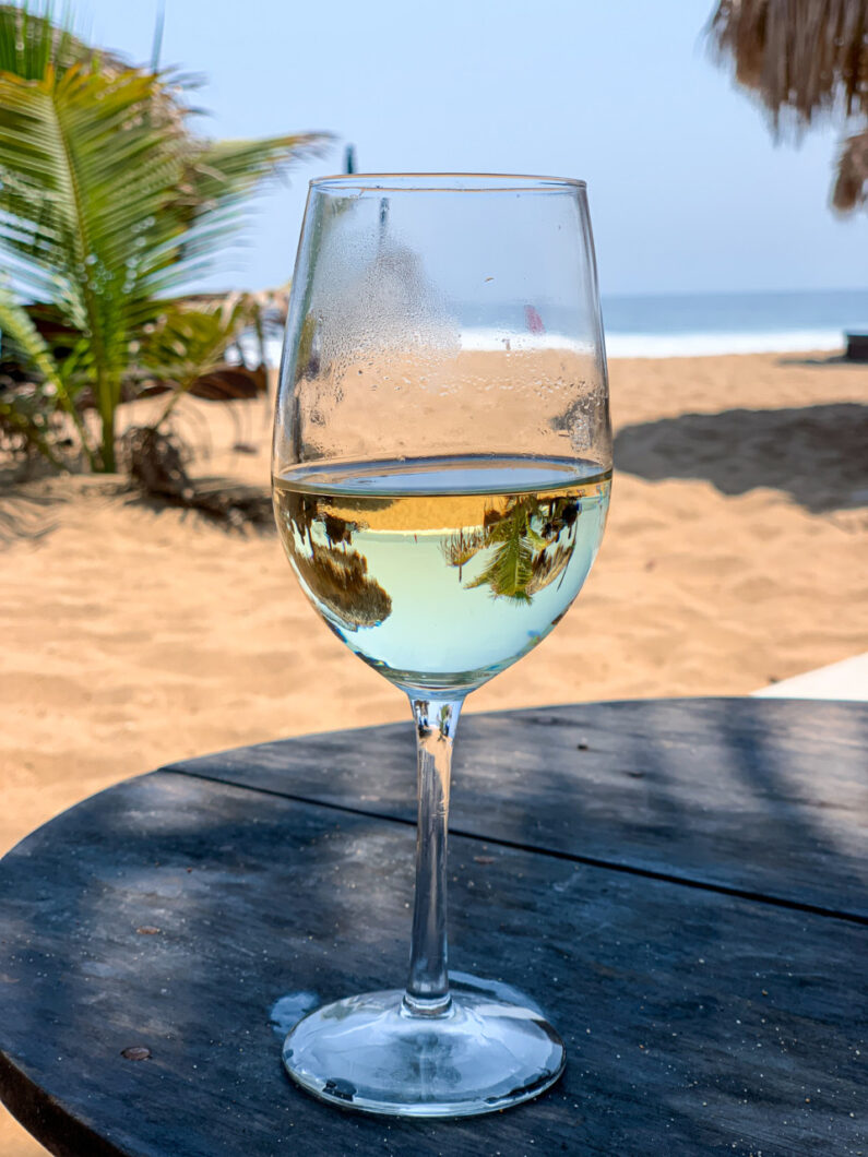 beach bar zipolite, wijn