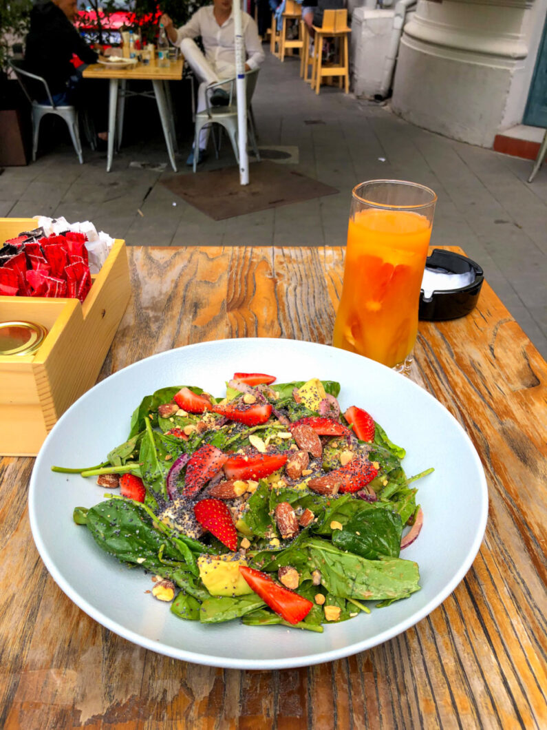 Salade in Boekarest