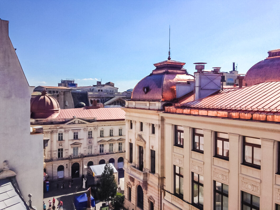 rooftop bar boekarest citytrip