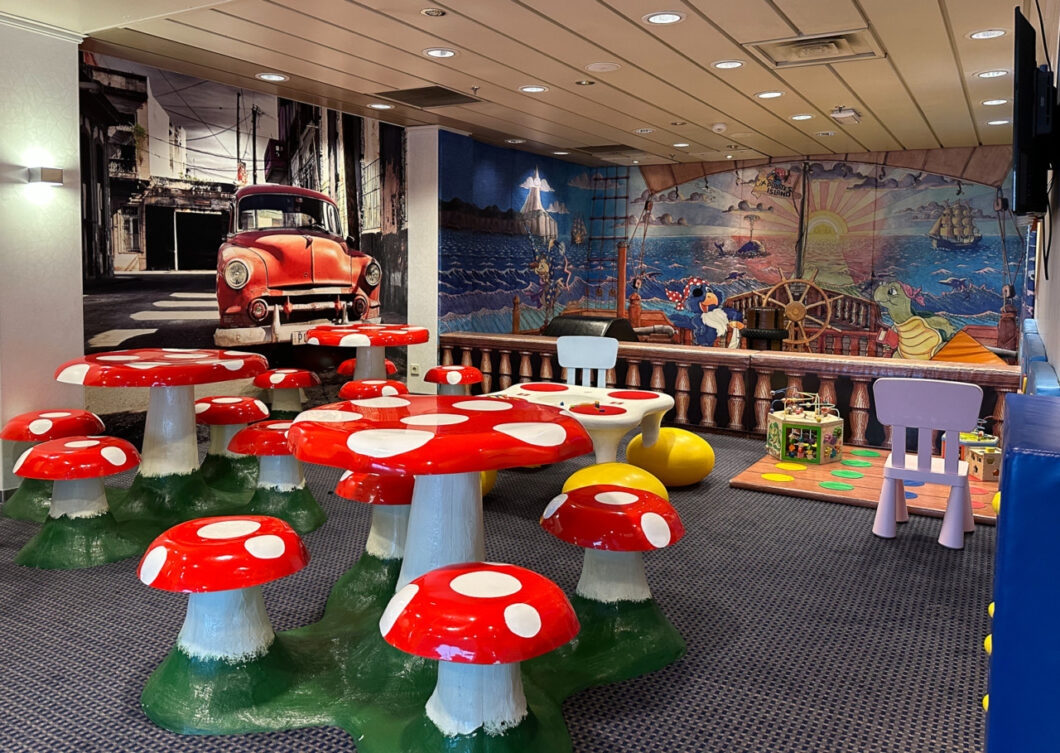 kinderhoek-dfds-boot