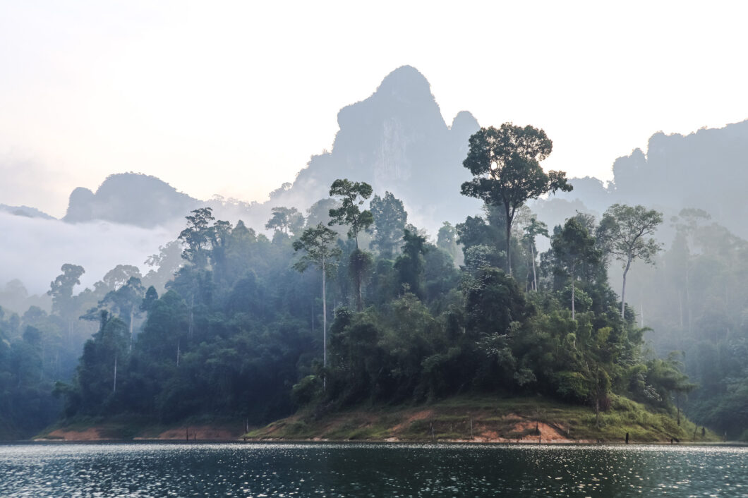 sunrise khao sok meer