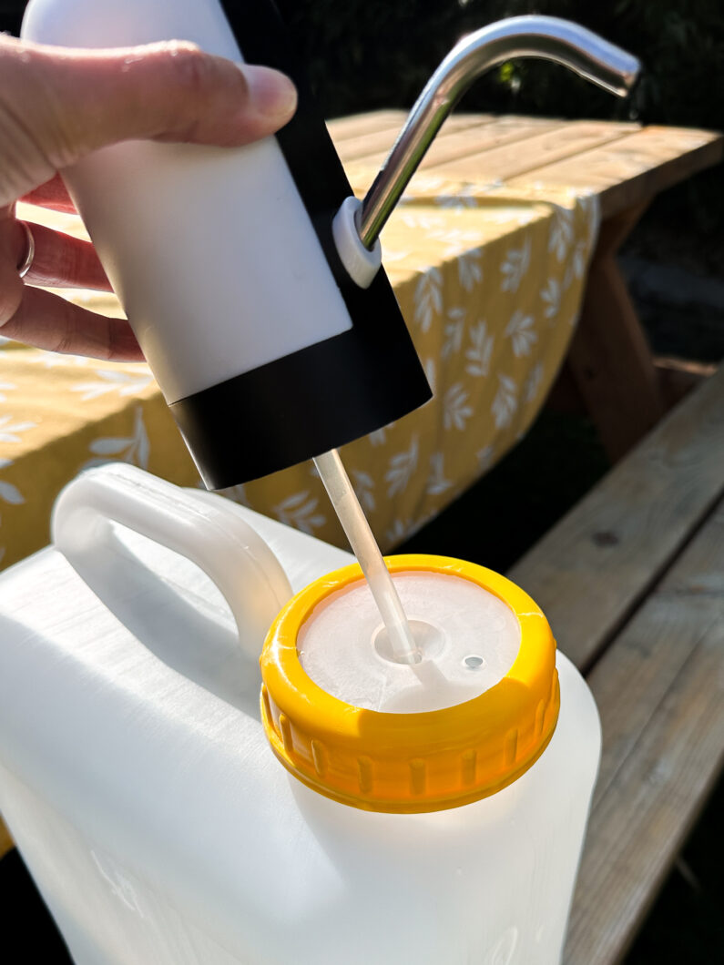 kraantje camping jerrycan