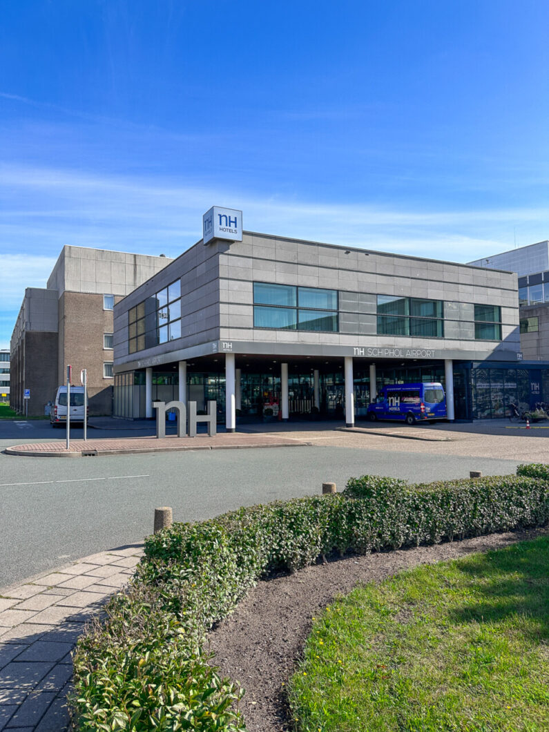 nh hotel schiphol airport