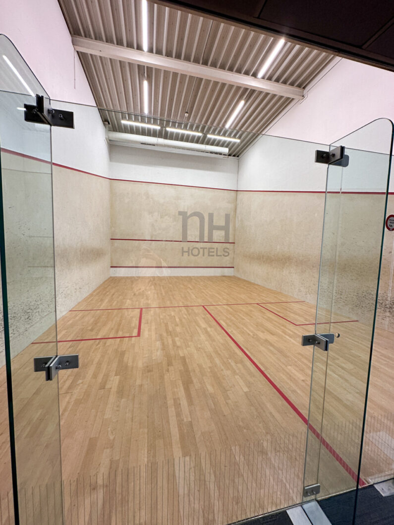 squashbaan nh hotel schiphol