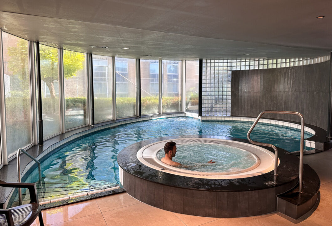 zwembad hotel nh amsterdam schiphol airport