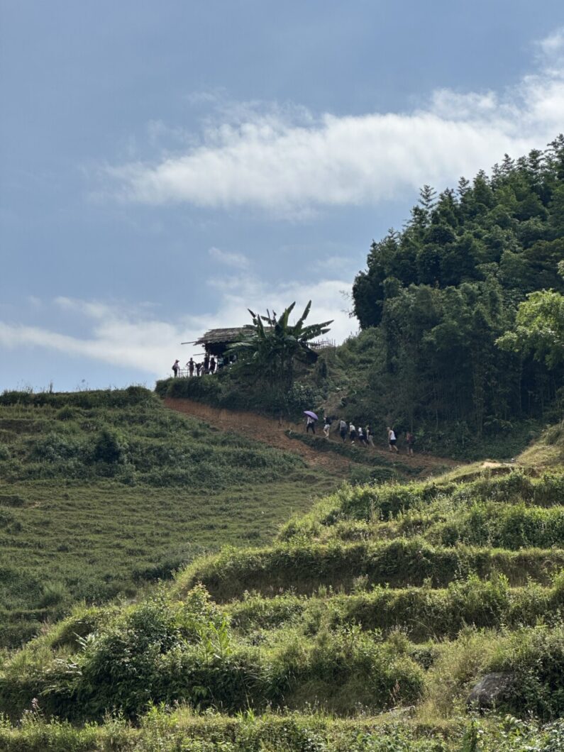 hike berggebied sapa