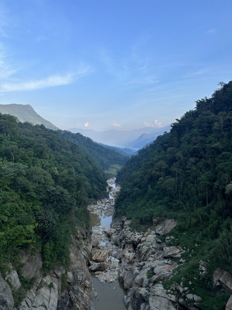 rivier bergen sapa vietnam