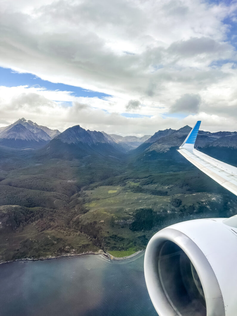 vliegtuig aerolineas, uitzicht ushuaia