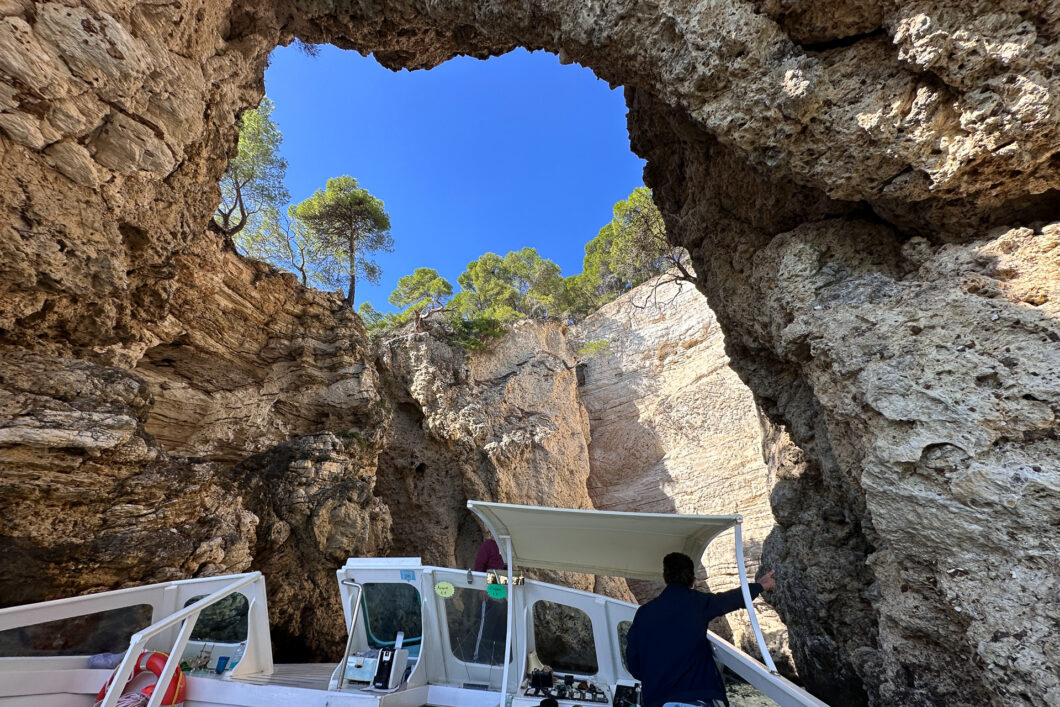 Boottocht zeegrotten vieste italie