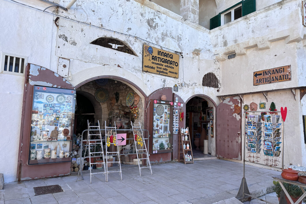 Innangi Artigianato Vieste winkel