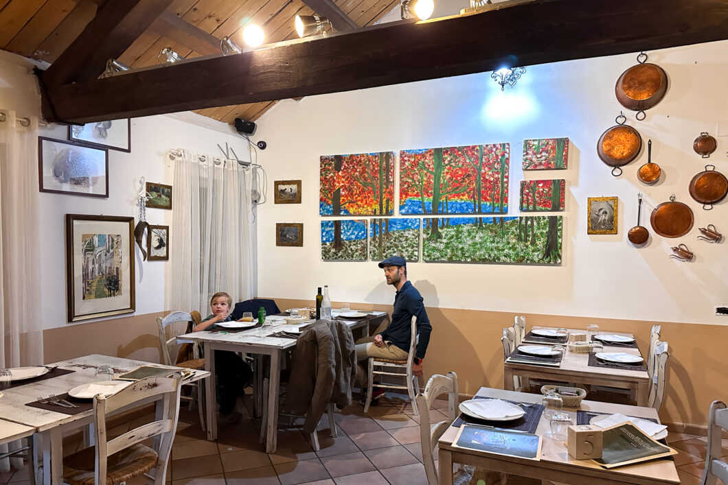 Trattoria Foresta umbra