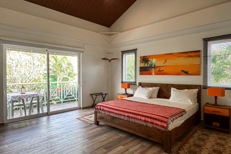 hotel san andres, blue lizard