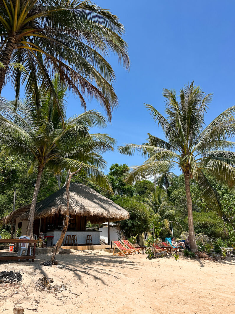 Koh Por Beach Bar Thailand