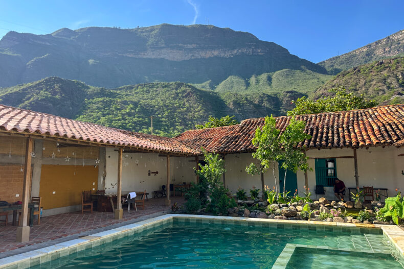hotel los tres arieros, jordan, colombia
