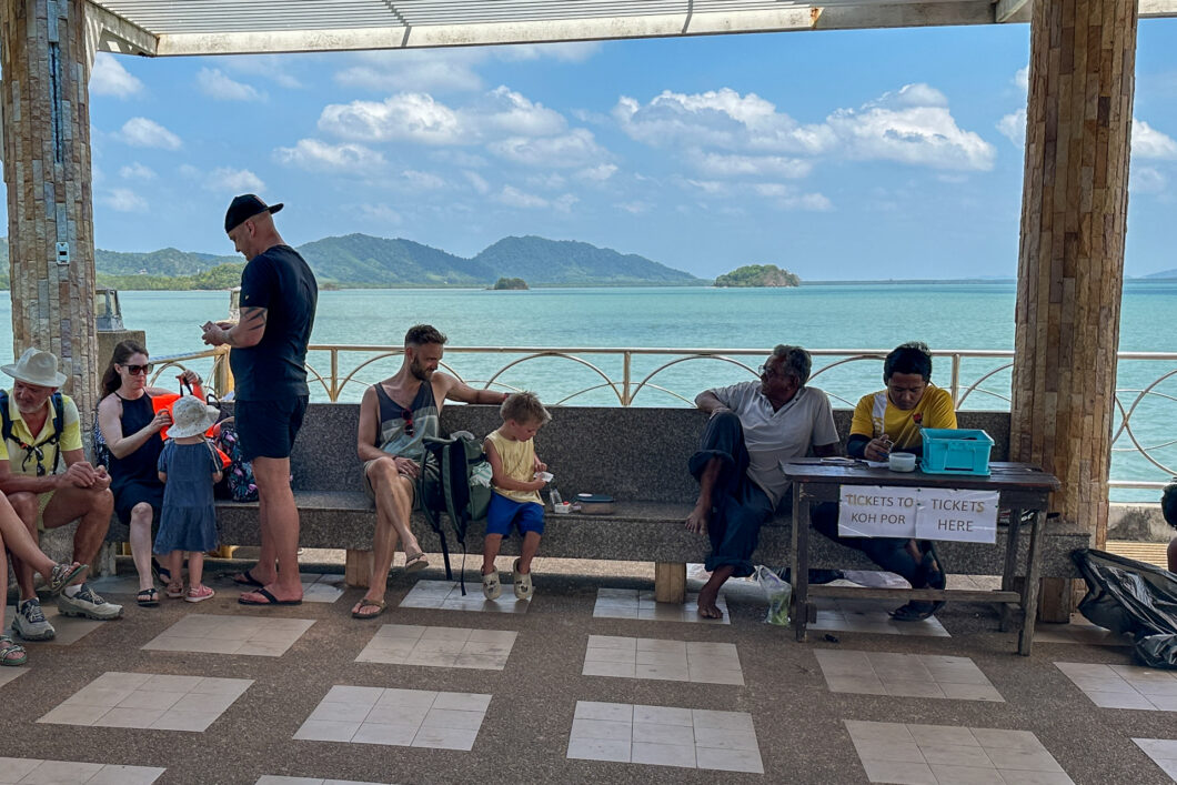 kaartverkoop boot koh por