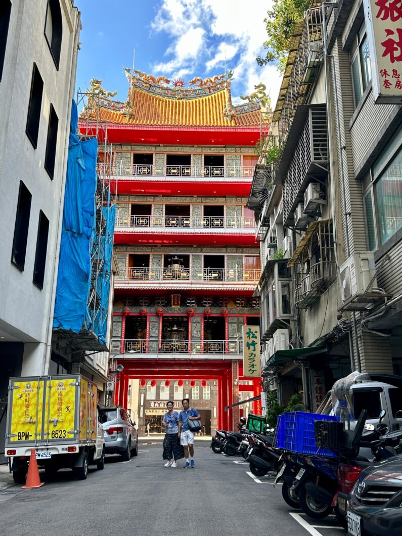 typisch taiwan in taipei