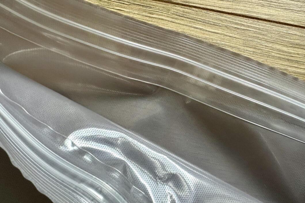 De ziplock-sluiting van een vacuumzak van de Action